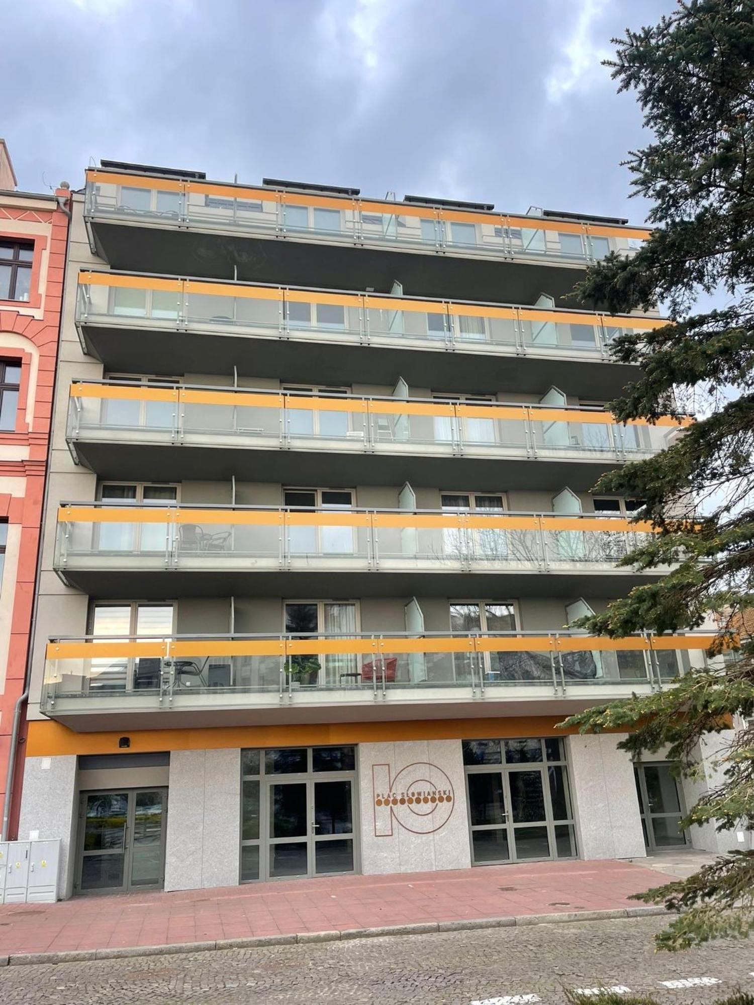 Golden Hour Apartments- Plac Slowianski 43 Свиноуйсьце Экстерьер фото
